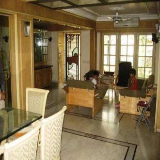 3 Bedroom Luxury Bungalow, Mumbai 2